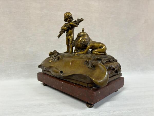 Edgar Henri Boutry ( 1857 - 1938 ) important encrier en bronze doré vers 1910 Godard fondeur