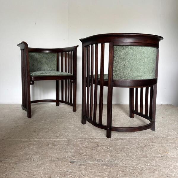 Josef Hoffmann ( 1870 - 1956 ) paire de fauteuils secession vers 1900 