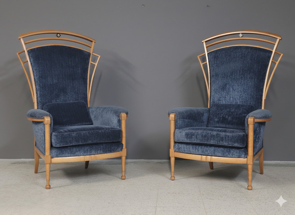 Paire de fauteuils italiens vers 1980