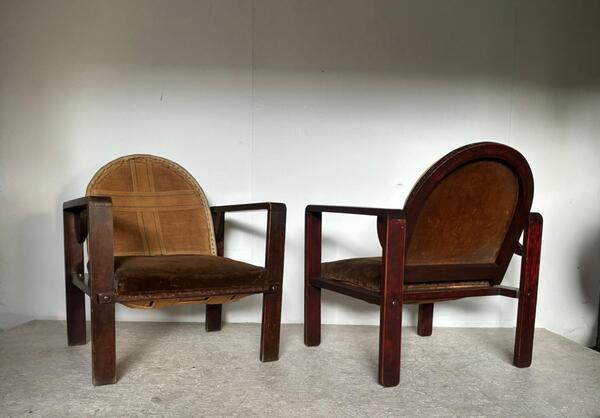 Paire de fauteuils modernistes a dossier inclinables . travail Francais vers 1930 