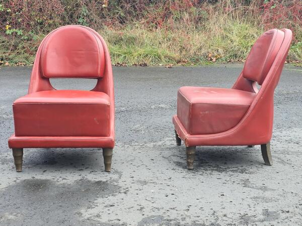 Paire de fauteuils travail francais vers 1970 