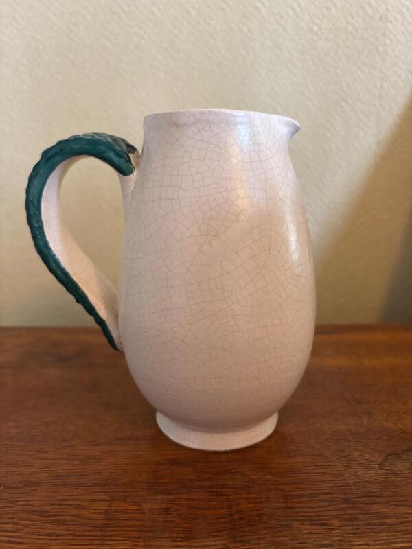 Suzanne Ramié atelier Madoura . Petit pichet en ceramique 